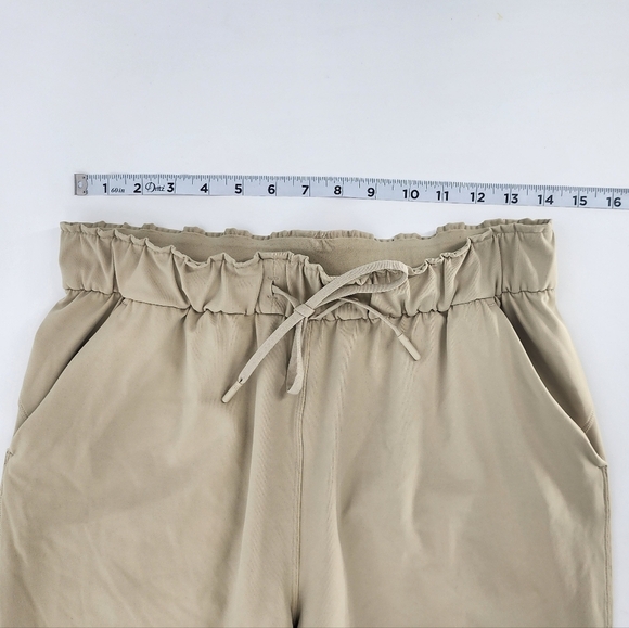 Lululemon Stretch High Rise Crop Pants Trench 8 - Picture 8 of 12
